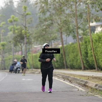 Runner Photo 8304268