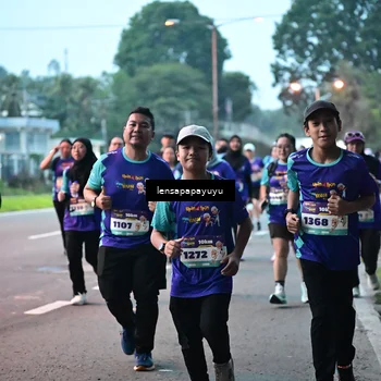 Runner Photo 8304271