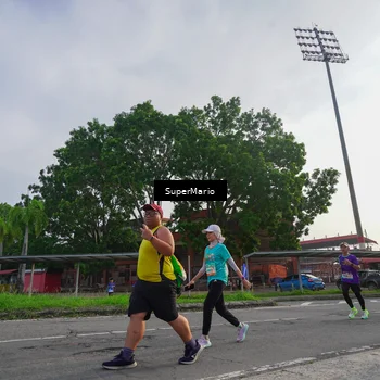 Runner Photo 8304288
