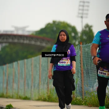 Runner Photo 8304304