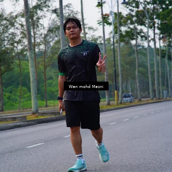 Runner Photo 8304305