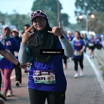 Runner Photo 8304313