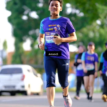Runner Photo 8304320