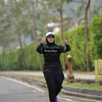 Runner Photo 8304323