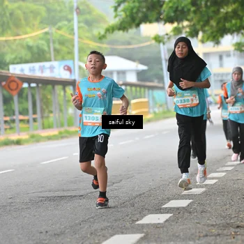Runner Photo 8304331
