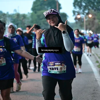Runner Photo 8304333