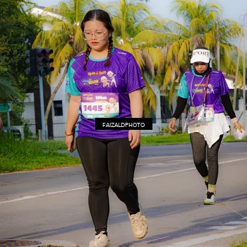 Runner Photo 8304345