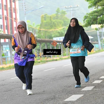 Runner Photo 8304355