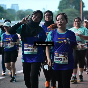 Runner Photo 8304356