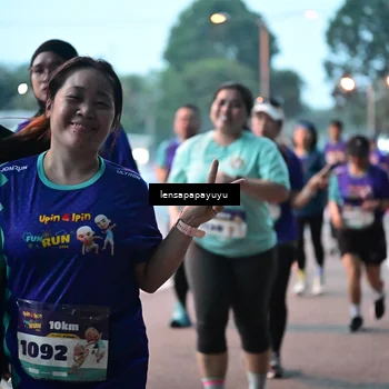 Runner Photo 8304366