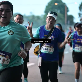 Runner Photo 8304381