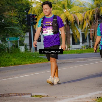 Runner Photo 8304387