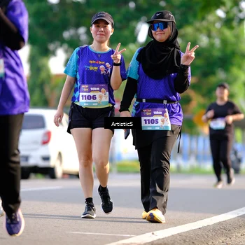 Runner Photo 8304405