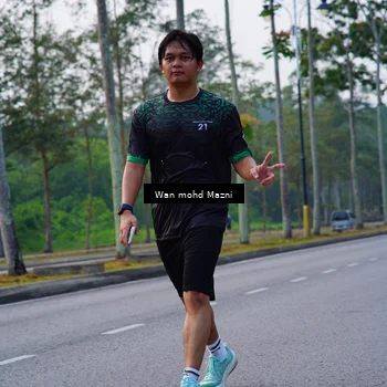 Runner Photo 8304406