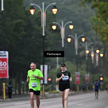 Runner Photo 8304408
