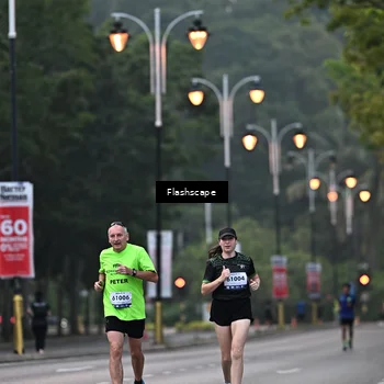 Runner Photo 8304421