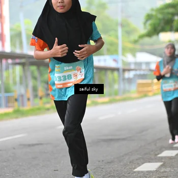 Runner Photo 8304422