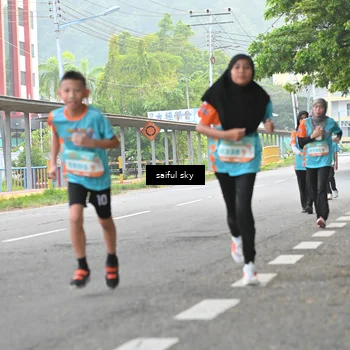 Runner Photo 8304429