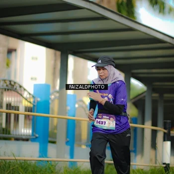 Runner Photo 8304438