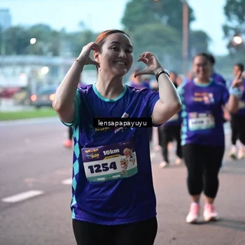 Runner Photo 8304471