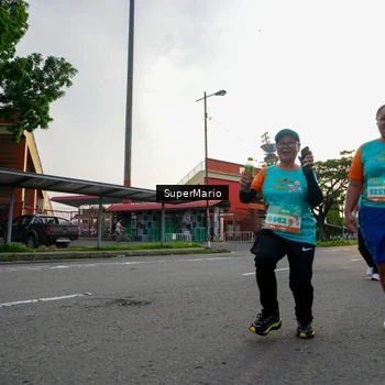 Runner Photo 8304476