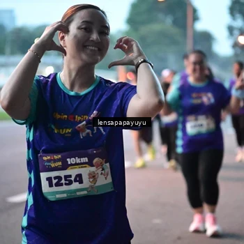 Runner Photo 8304480
