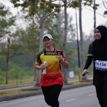 Runner Photo 8304487