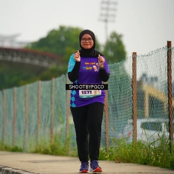 Runner Photo 8304490