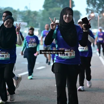 Runner Photo 8304550