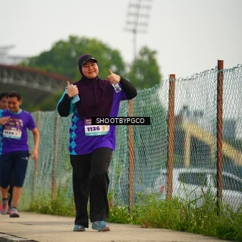 Runner Photo 8304581