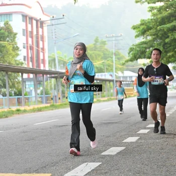 Runner Photo 8304583