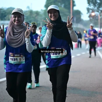 Runner Photo 8304585