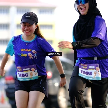 Runner Photo 8304586