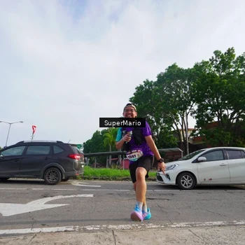 Runner Photo 8304612