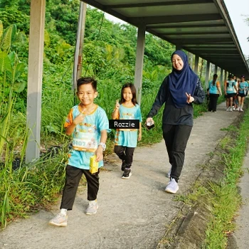 Runner Photo 8304631