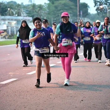 Runner Photo 8304638