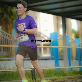 Runner Photo 8304643