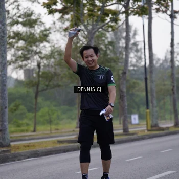 Runner Photo 8304645