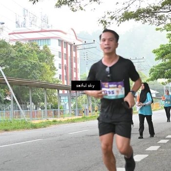 Runner Photo 8304650