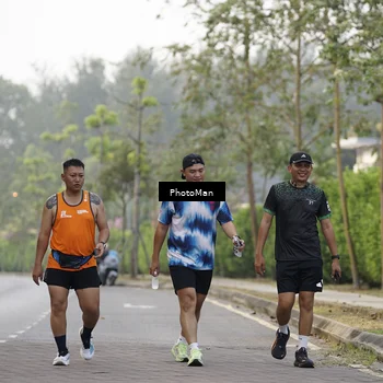Runner Photo 8304660