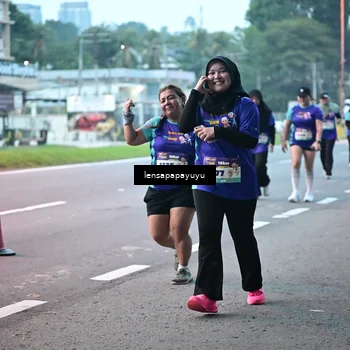 Runner Photo 8304665