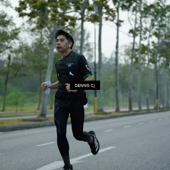 Runner Photo 8304668