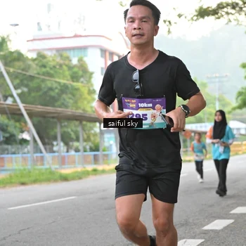 Runner Photo 8304671