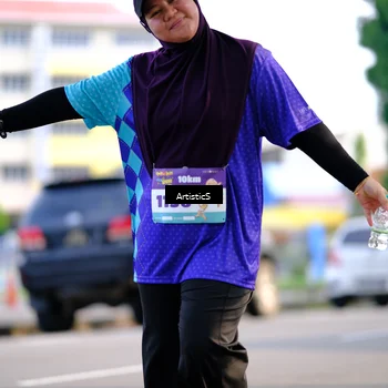 Runner Photo 8304676