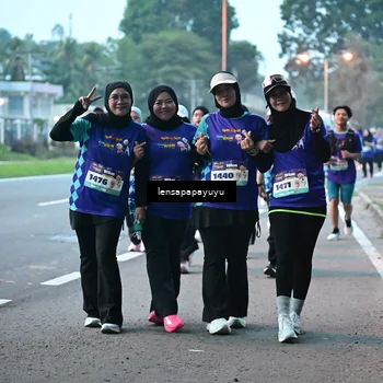 Runner Photo 8304696