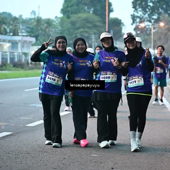 Runner Photo 8304704