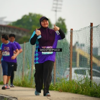 Runner Photo 8304724