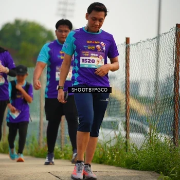 Runner Photo 8304727
