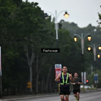 Runner Photo 8304743