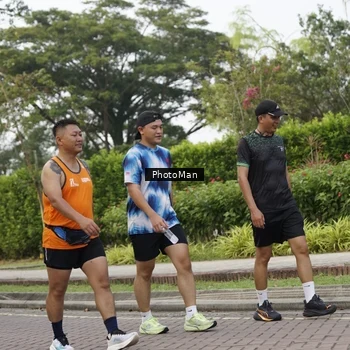 Runner Photo 8304757